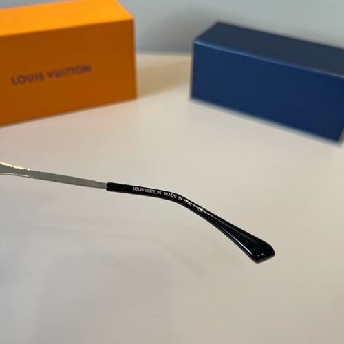 ルイヴィトンサングラス着用イメージ